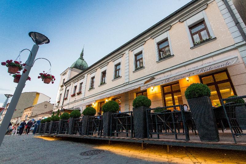 Hotel Zelengora Крагуевац Екстериор снимка